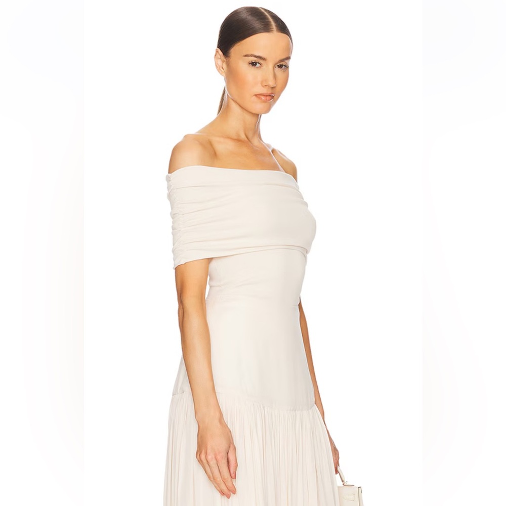 NWT HELSA Makenzie Off Shoulder Sweater in Vanilla, size S - Picture 2 of 8